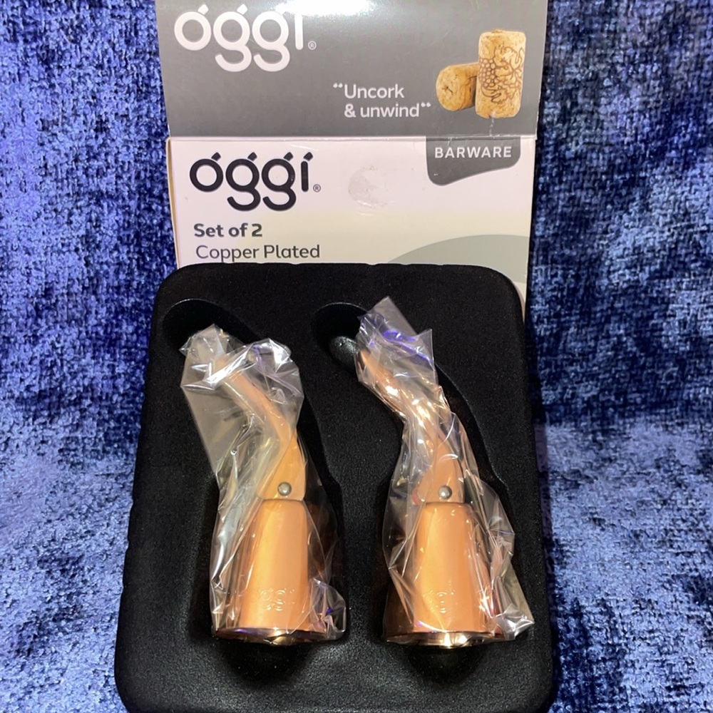 NIB Oggi Copper Plated Bottle Stoppers Set - Picture 3 of 4